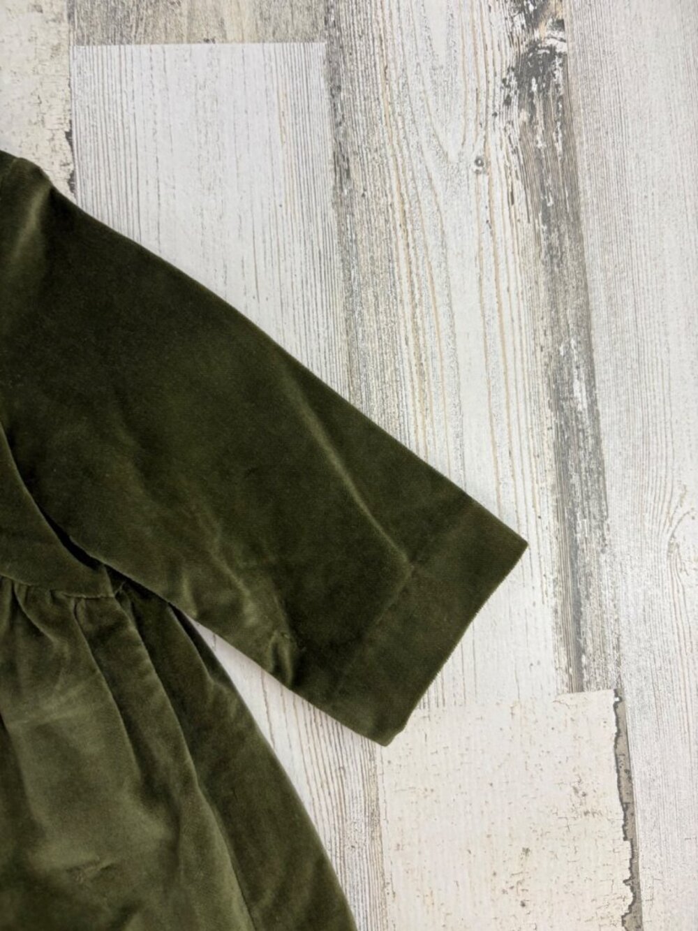 La Coqueta Girls Sz 3T Antonella Green Velvet Dress NWT - Picture 6 of 16